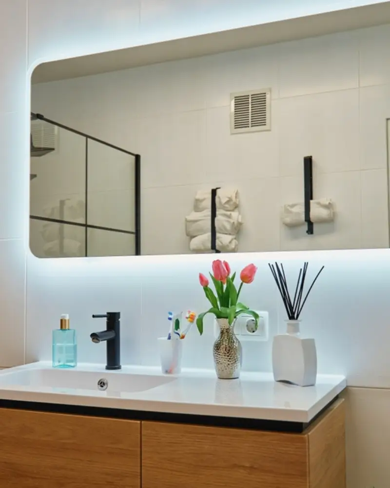 big mirror small bath remodel ideas